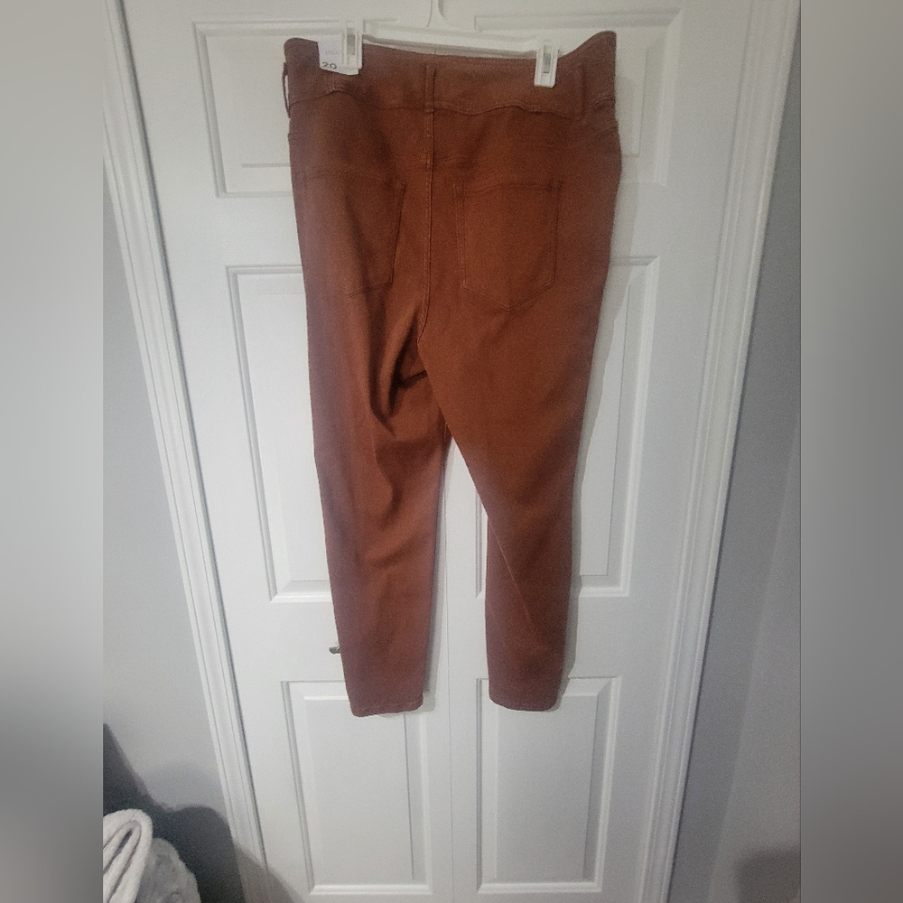 Lane Bryant N.W.T ultra high rise jeggings - Picture 6 of 7